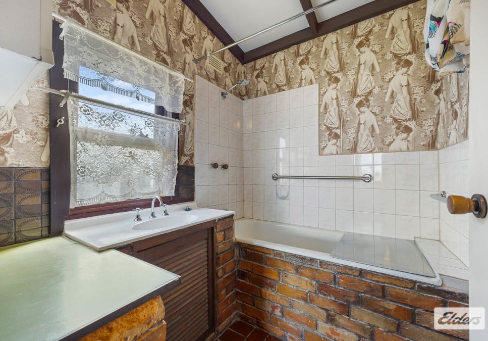 37 Grano Street, Ararat, VIC, 3377 - Image 14