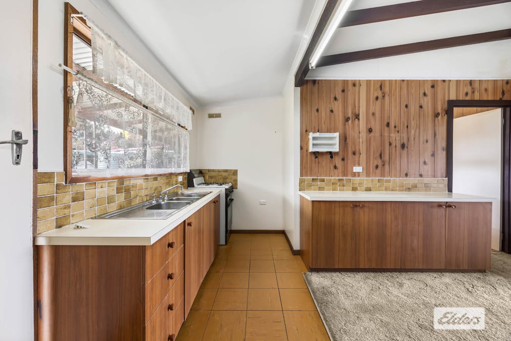 37 Grano Street, Ararat, VIC, 3377 - Image 5
