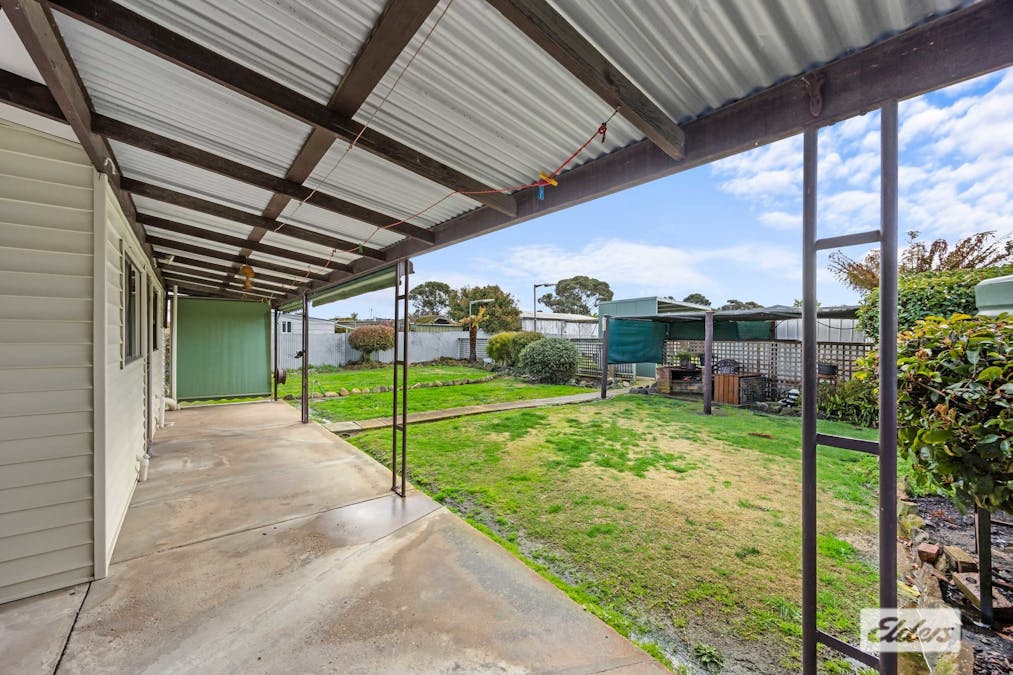37 Grano Street, Ararat, VIC, 3377 - Image 15
