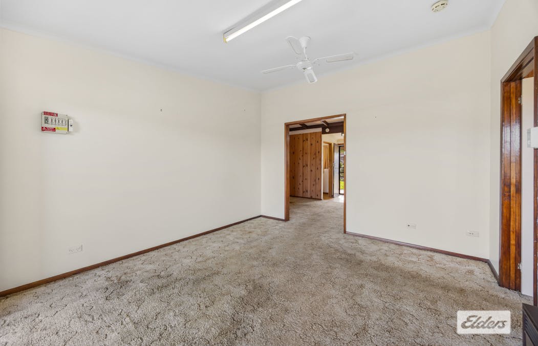 37 Grano Street, Ararat, VIC, 3377 - Image 9