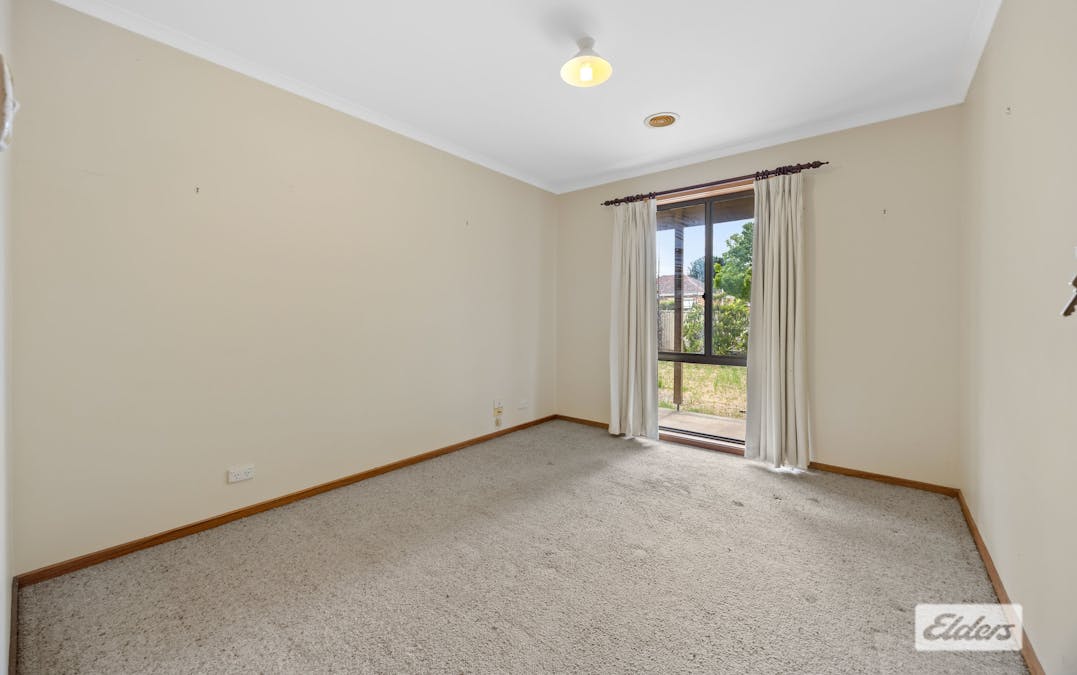 15 Bennett Street, Stawell, VIC, 3380 - Image 12