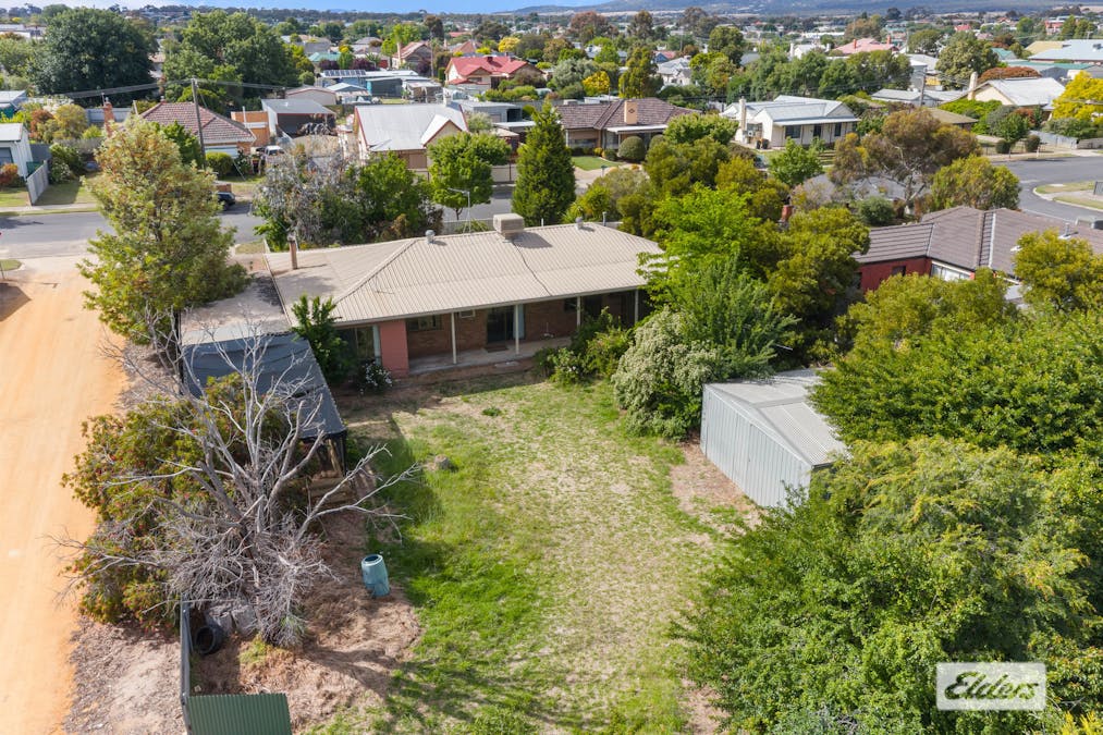 15 Bennett Street, Stawell, VIC, 3380 - Image 16