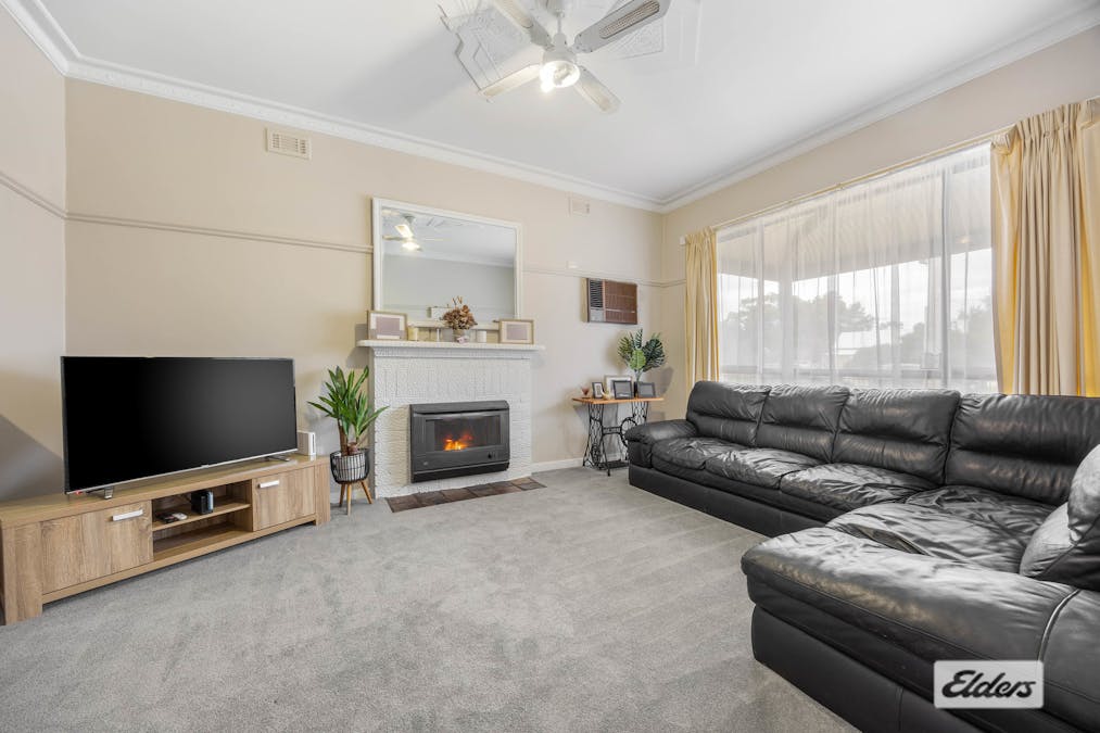 37 Ligar Street, Stawell, VIC, 3380 - Image 11