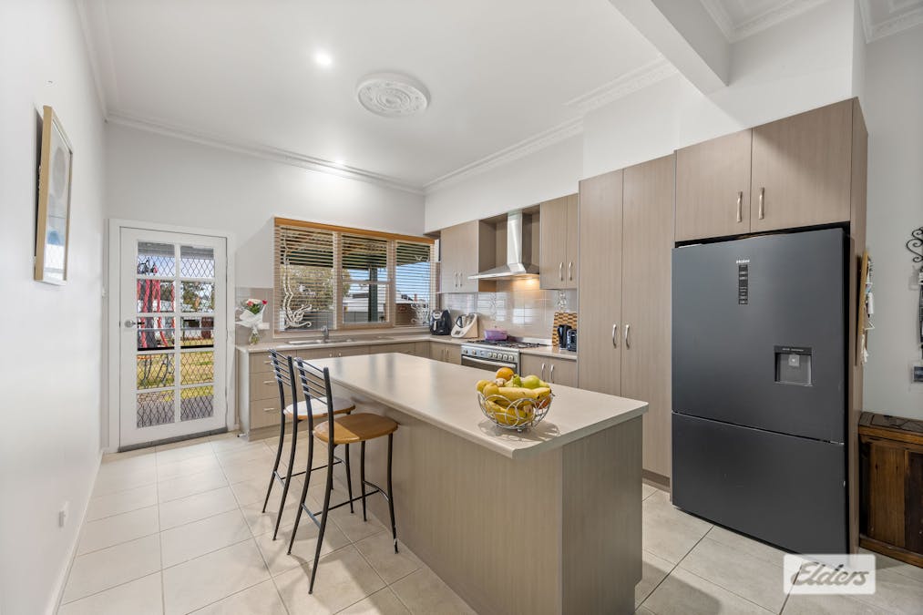 37 Ligar Street, Stawell, VIC, 3380 - Image 4