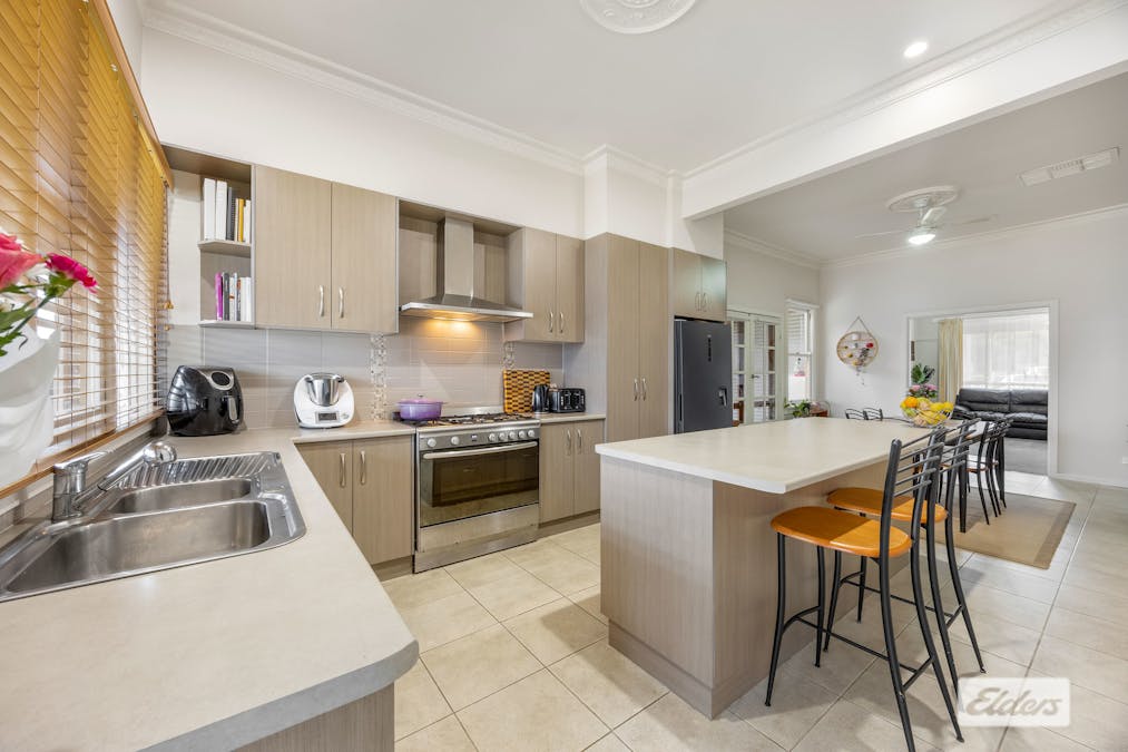 37 Ligar Street, Stawell, VIC, 3380 - Image 5