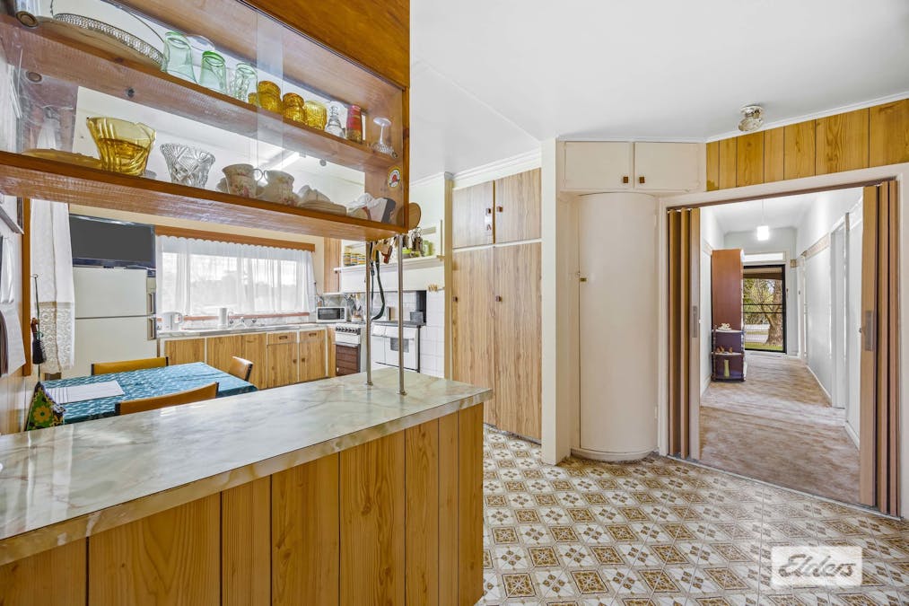 42 Darlington Road, Stawell, VIC, 3380 - Image 3
