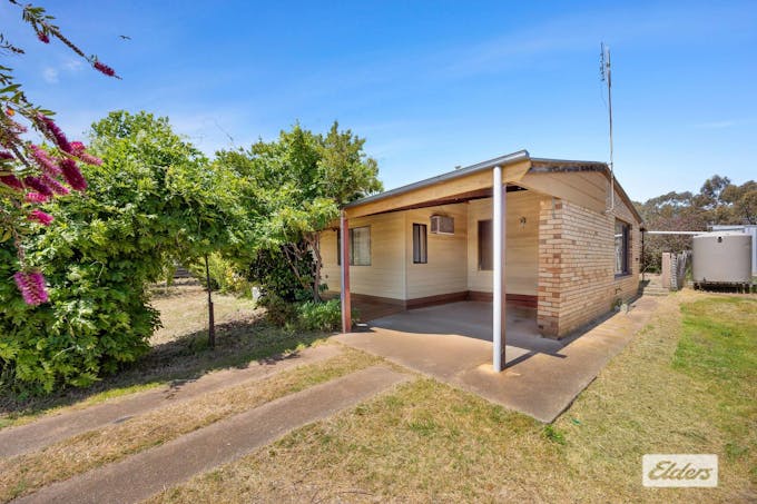 108-110 Napier Street, Stawell, VIC, 3380 - Image 1