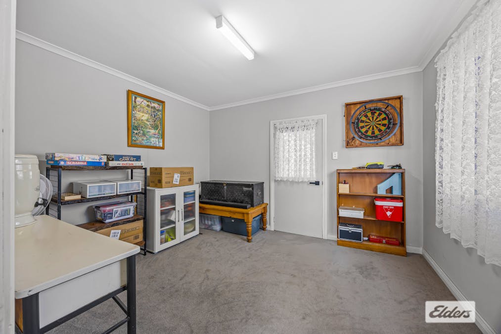 7 Steven Crescent, Ararat, VIC, 3377 - Image 12
