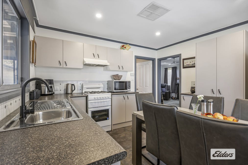 7 Steven Crescent, Ararat, VIC, 3377 - Image 7
