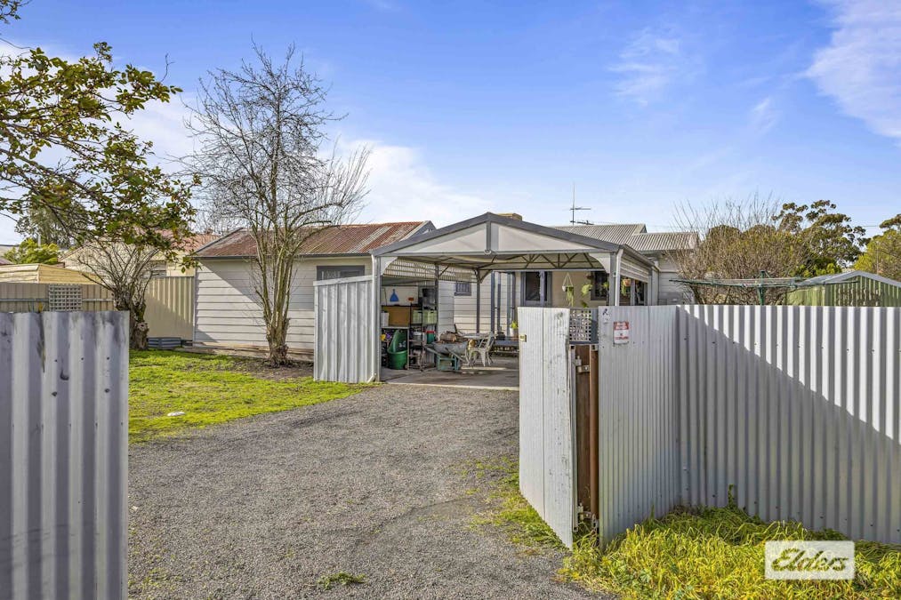 7 Steven Crescent, Ararat, VIC, 3377 - Image 18