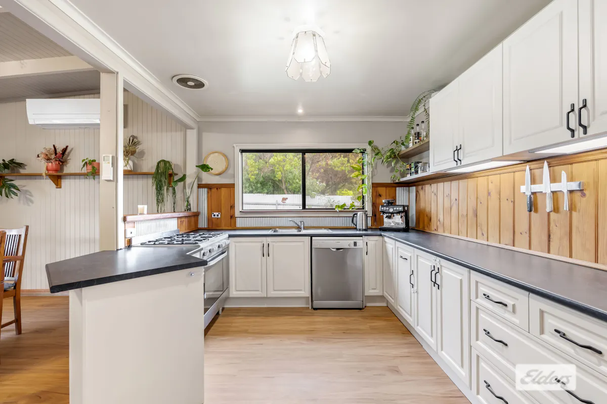 21 William Street — photo 4 of 28