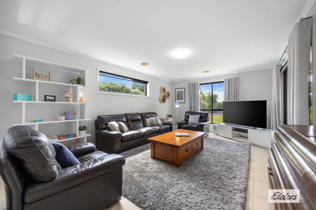 15 Hucker Street, Ararat, VIC, 3377 - Image 10