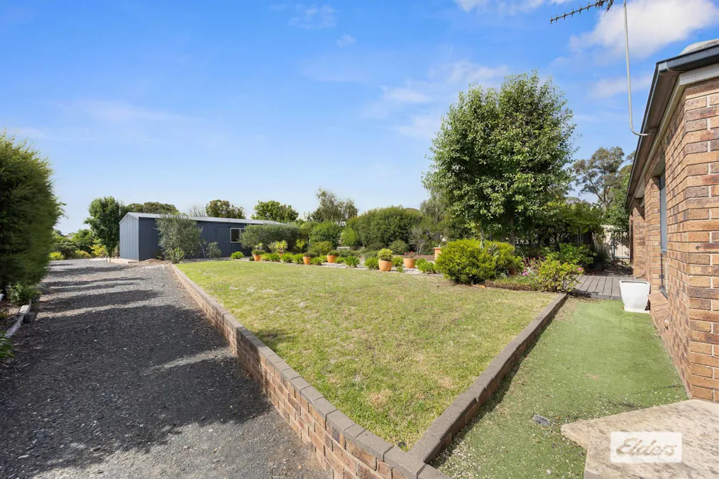 15 Hucker Street, Ararat, VIC, 3377 - Image 24