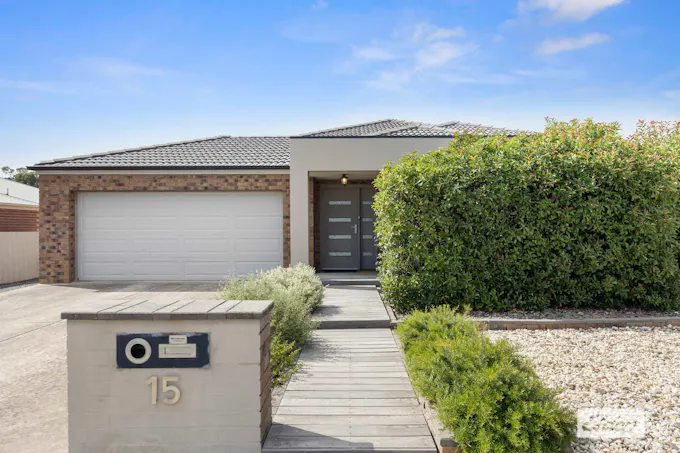 15 Hucker Street, Ararat, VIC, 3377 - Image 1