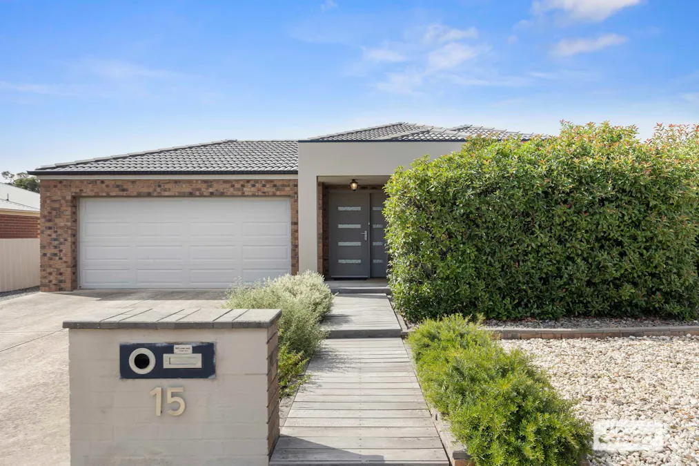 15 Hucker Street, Ararat, VIC, 3377 - Image 1