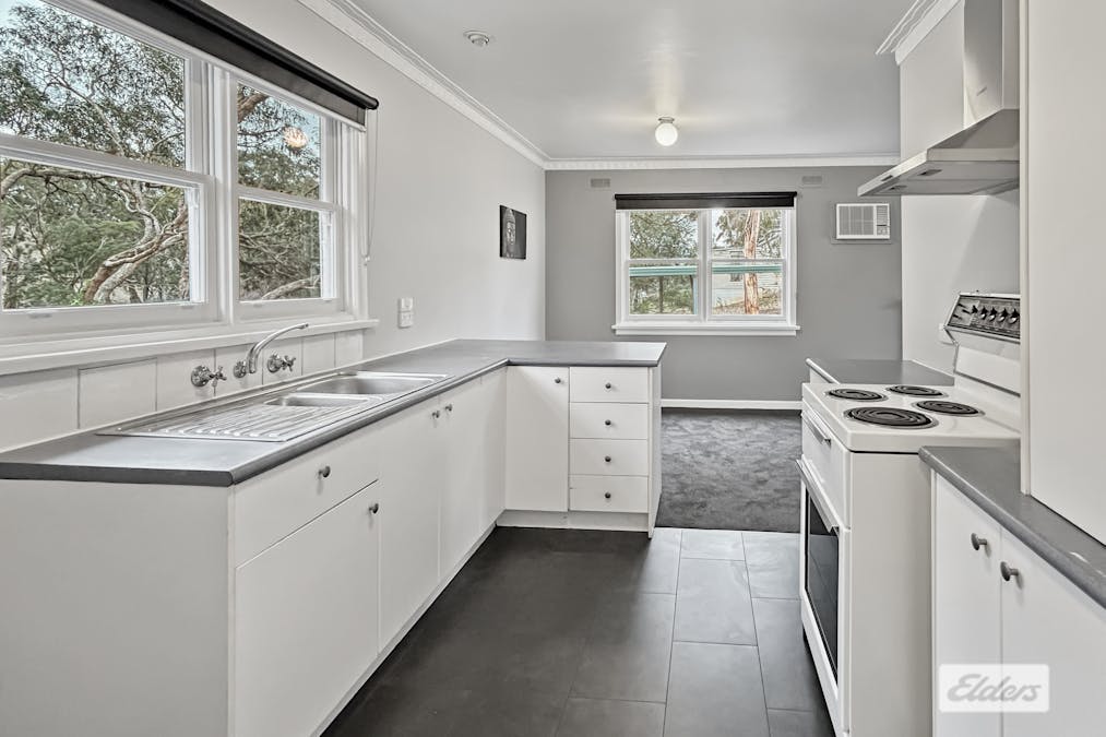 84 Bellinghams Hill Road, Ararat, VIC, 3377 - Image 2