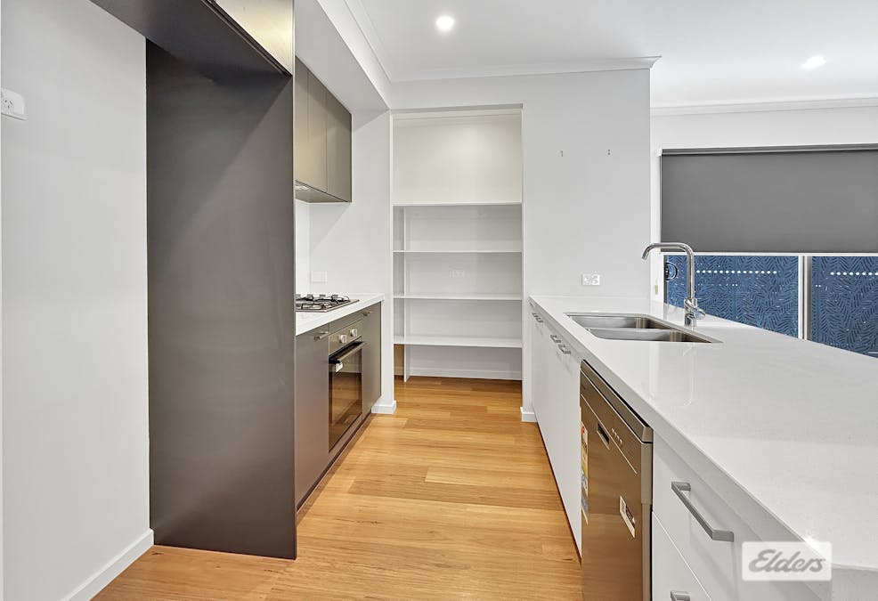 57 McNeil Street, Ararat, VIC, 3377 - Image 2