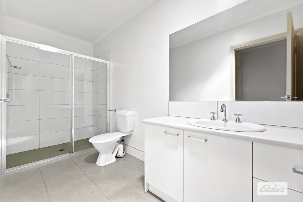 31 Laidlaw Street, Ararat, VIC, 3377 - Image 8