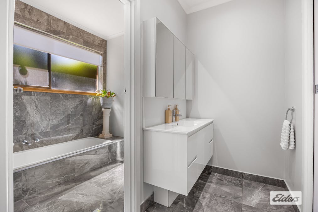 48 Barkly Street West, Ararat, VIC, 3377 - Image 13