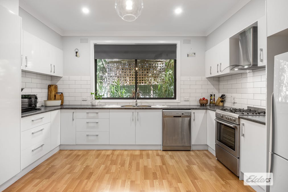 48 Barkly Street West, Ararat, VIC, 3377 - Image 9