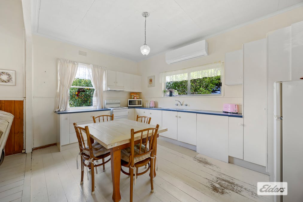 65 Elizabeth Street, Ararat, VIC, 3377 - Image 4