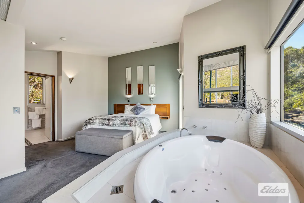 44 Valley Drive, Halls Gap, VIC, 3381 - Image 3