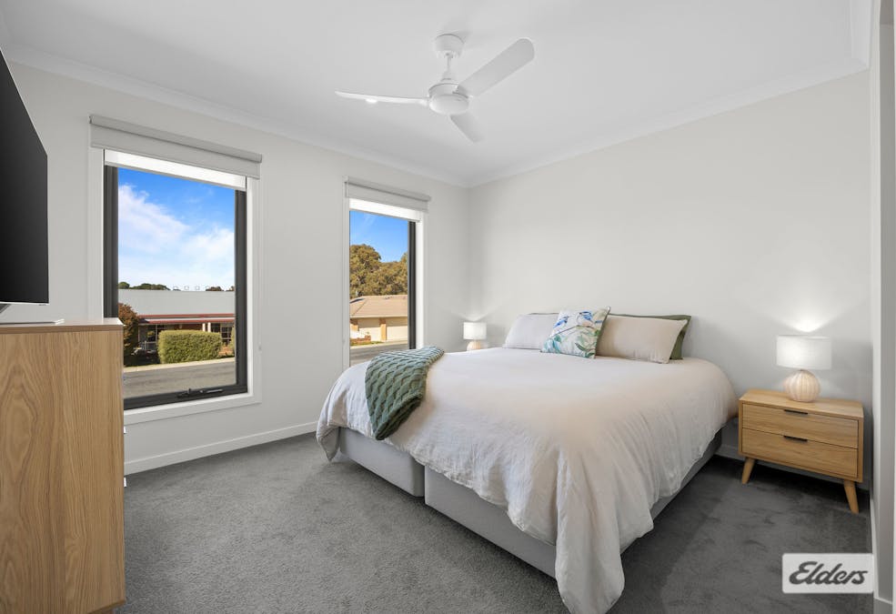 10 Gossip Avenue, Ararat, VIC, 3377 - Image 12