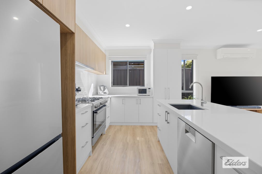 10 Gossip Avenue, Ararat, VIC, 3377 - Image 5