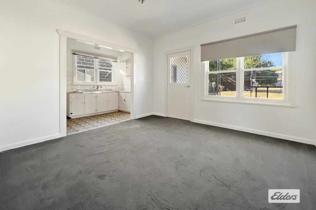 24 Mcgibbony Street, Ararat, VIC, 3377 - Image 3