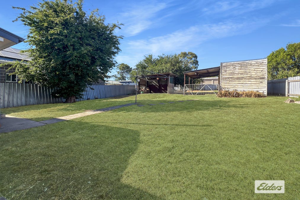 24 Mcgibbony Street, Ararat, VIC, 3377 - Image 9