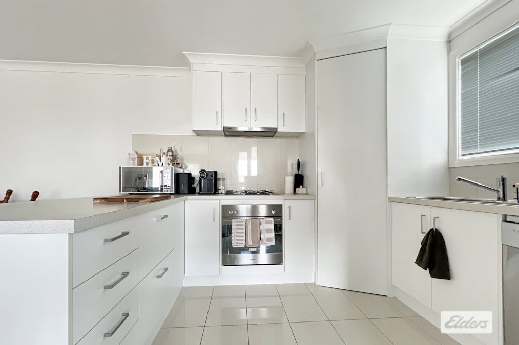 4/2 Beveridge Street, Ararat, VIC, 3377 - Image 2