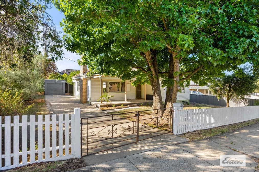 22 Jennings Street, Stawell, VIC, 3380 - Image 2