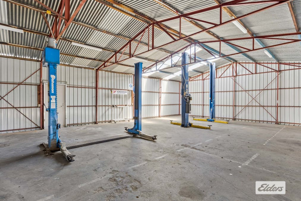 8 Burke Road, Ararat, VIC, 3377 - Image 5