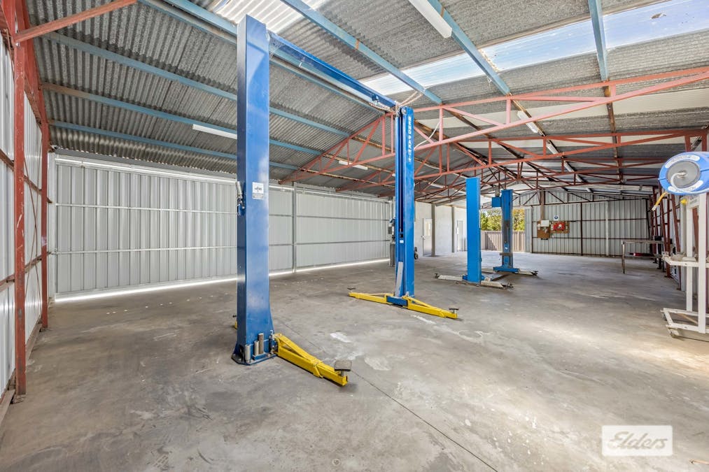 8 Burke Road, Ararat, VIC, 3377 - Image 9