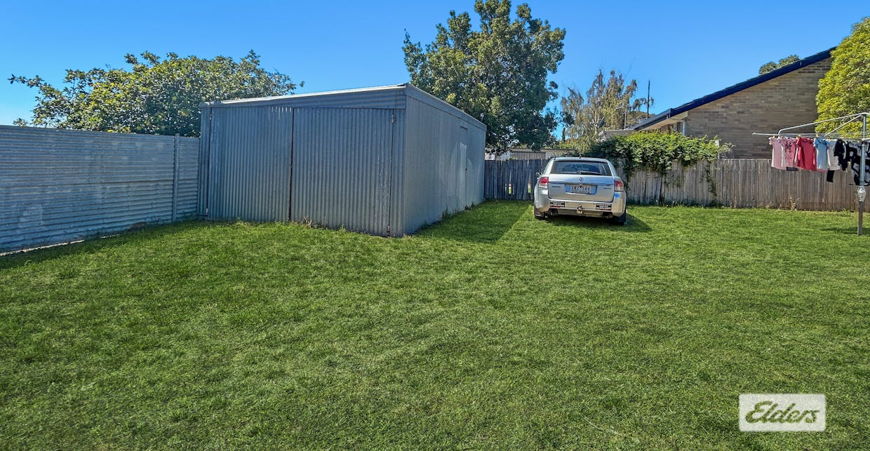 57 Churchill Avenue, Ararat, VIC, 3377 - Image 9