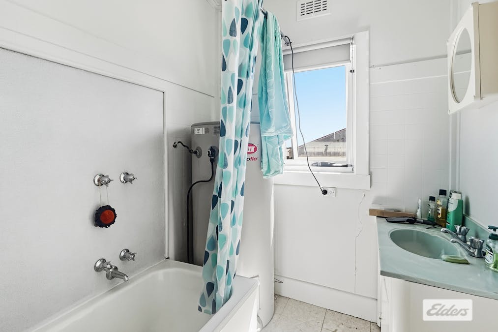 57 Churchill Avenue, Ararat, VIC, 3377 - Image 7