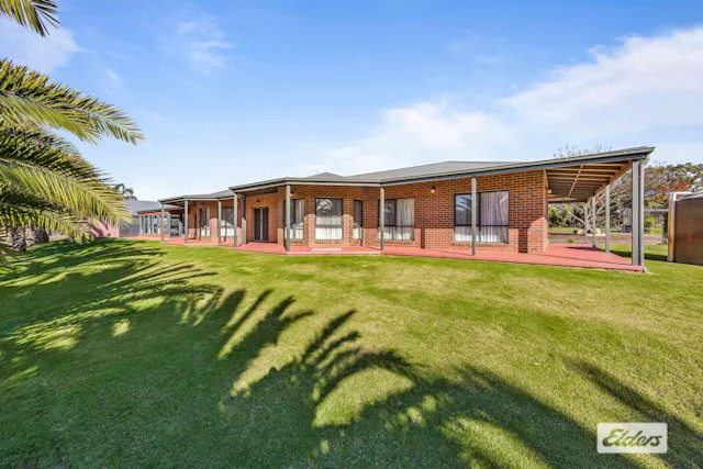 109 Glenvale Road — photo from Elders Real Estate Stawell