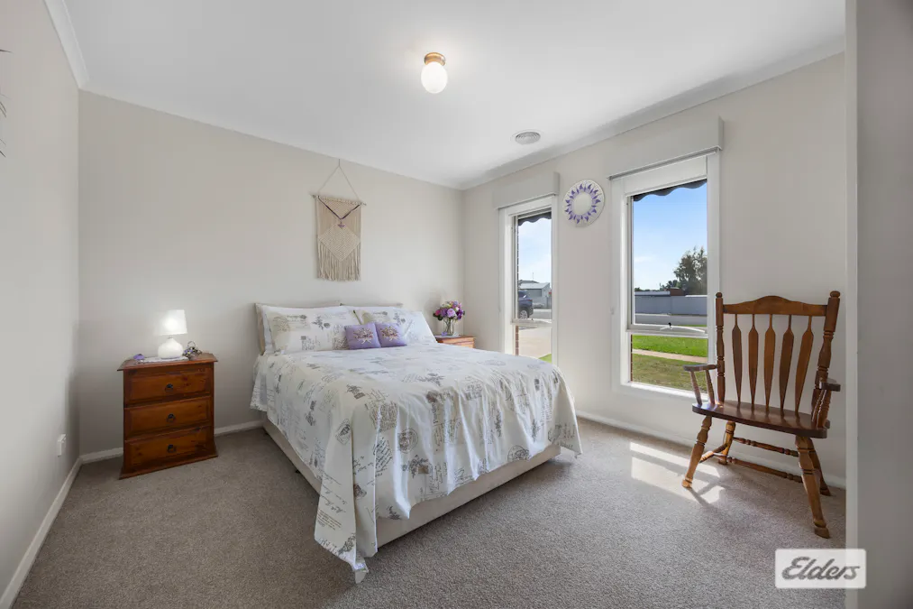 2 Flattely Street, Ararat, VIC, 3377 - Image 15