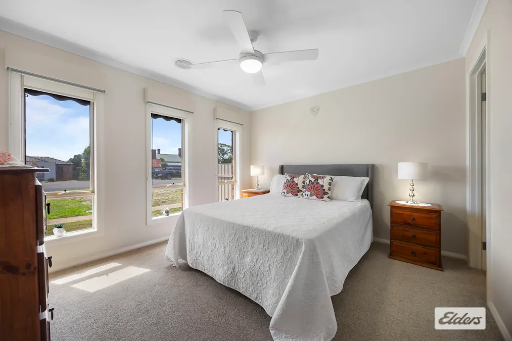 2 Flattely Street, Ararat, VIC, 3377 - Image 13