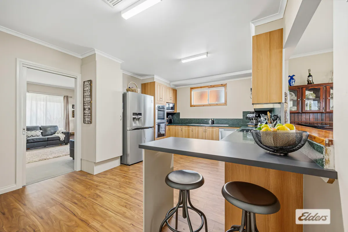 10 London Road — photo 5 of 29