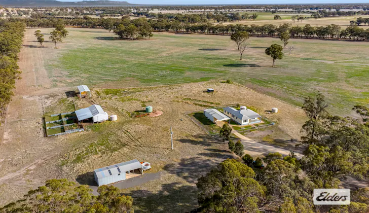 190 Lake Road, Glenorchy, VIC, 3385 - Image 1