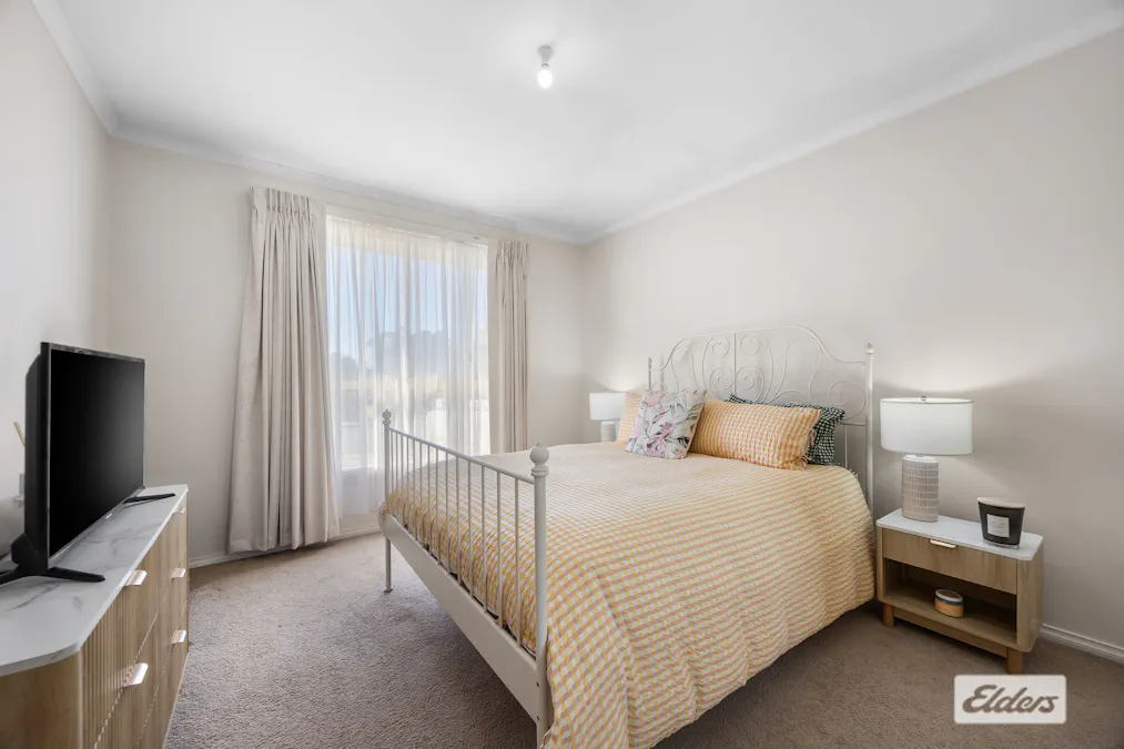 Unit 1 / 4 Waratah Avenue, Ararat, VIC, 3377 - Image 10