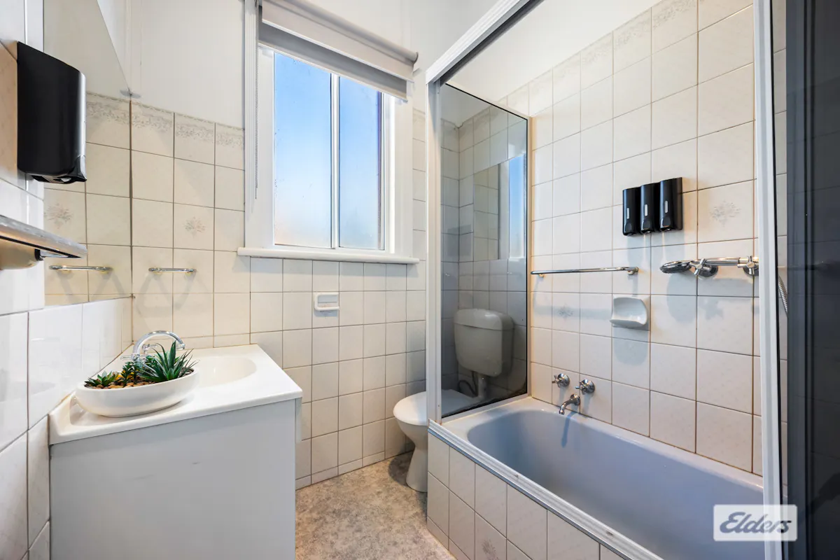 369 Barkly Street — photo 12 of 25