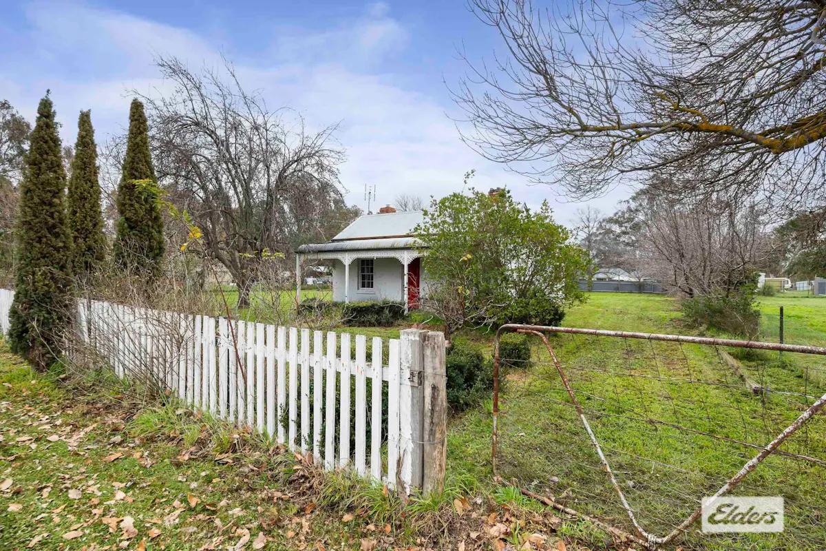 38 High Street — photo 3 of 19