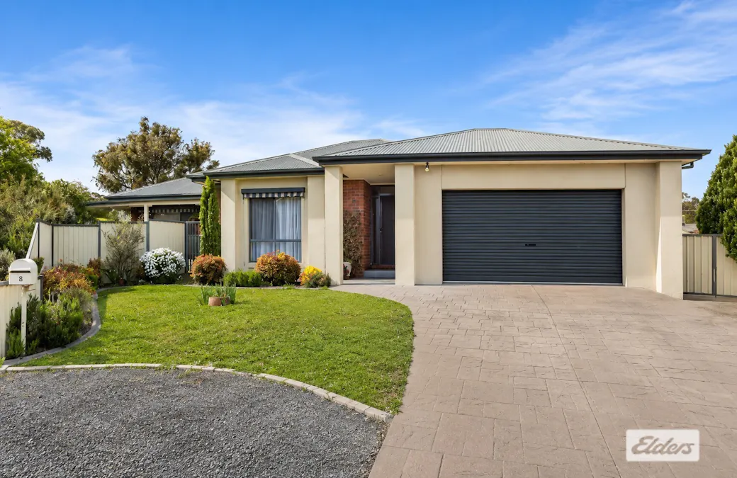 8 Marjorie Brown Close, Stawell, VIC, 3380 - Image 1