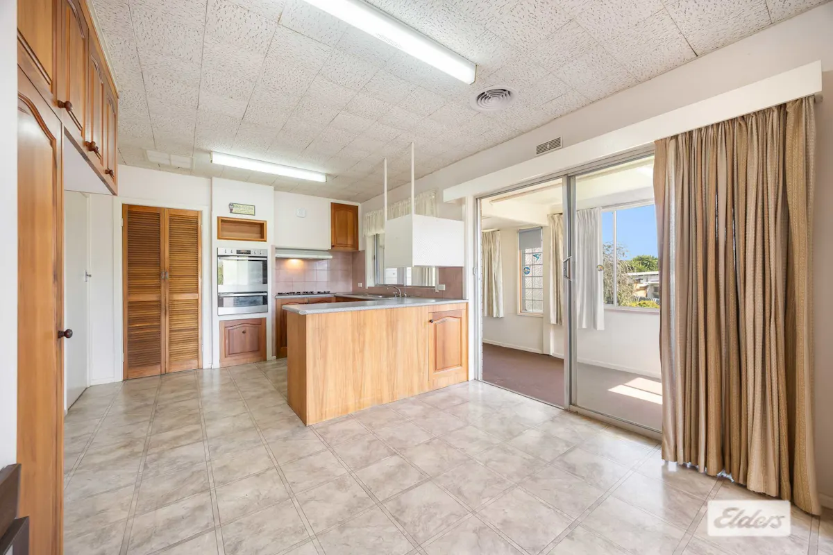 10 Luke Street — photo 7 of 30