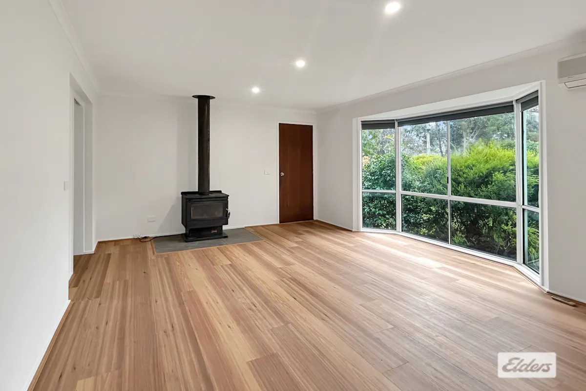120 Lambert Street — photo 4 of 9