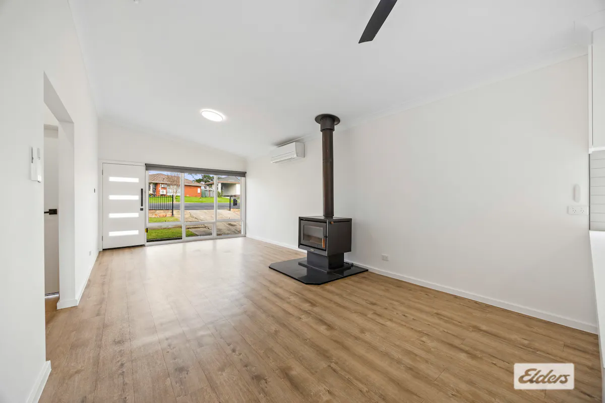 9 Shirreff Street — photo 6 of 25
