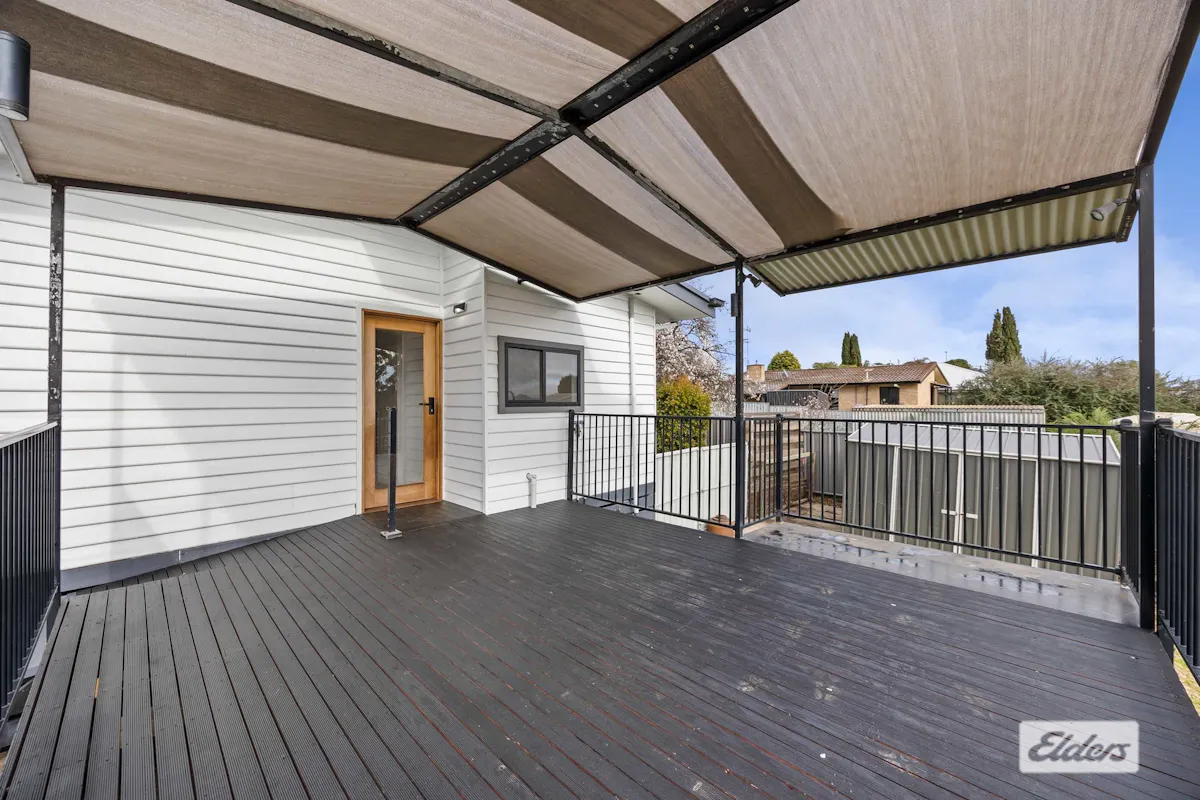9 Shirreff Street — photo 16 of 25