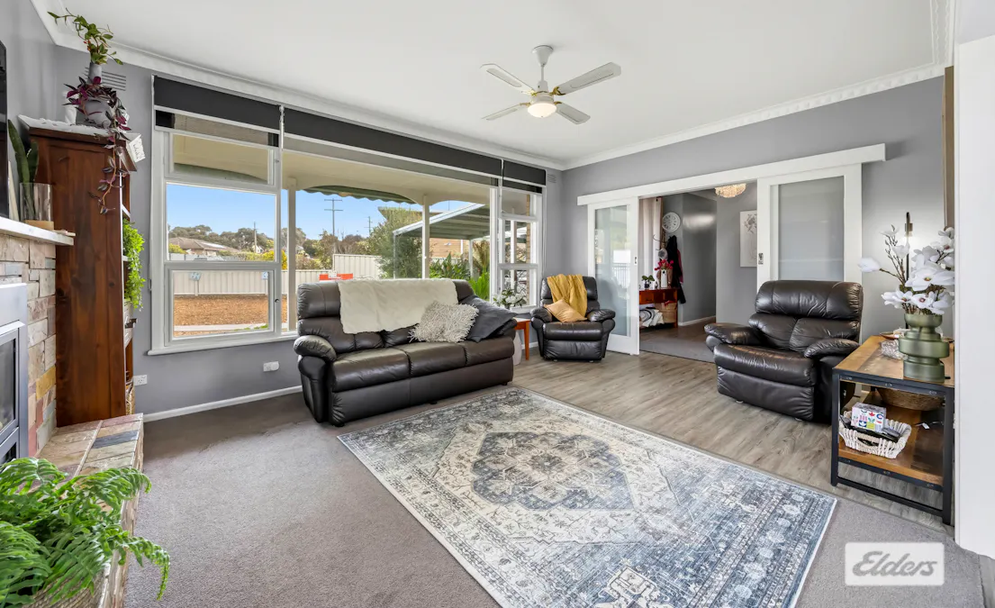 35 Churchill Avenue, Ararat, VIC, 3377 - Image 15